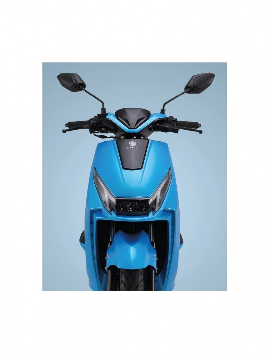Eva 125 Scooter